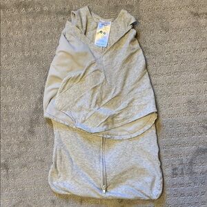 Halo SleepSack Wearable Blanket in Gray Size Small (3-6 months)